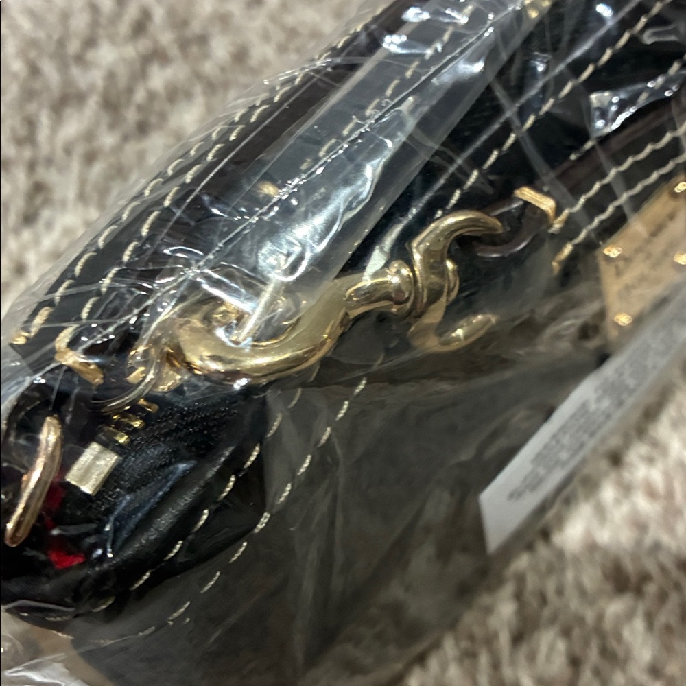 Dooney & Bourke Large Slim Wristlet (black) - Picture 6 of 8